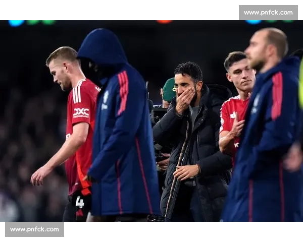 3 项数据霸榜！曼联 “废柴” 德里赫特爆发，阿莫林体系成关键